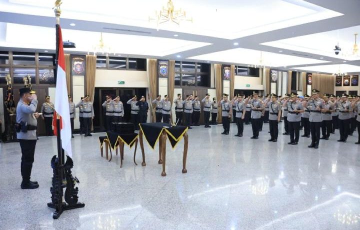 Indonesia’s New Police Chief Inaugurates 27 Senior Officials, Regional Police Chiefs