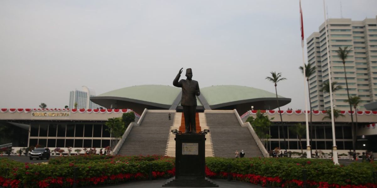 dpr_buka_naskah_akademik_ruu_pemilu_ke_publik-0QMV_large