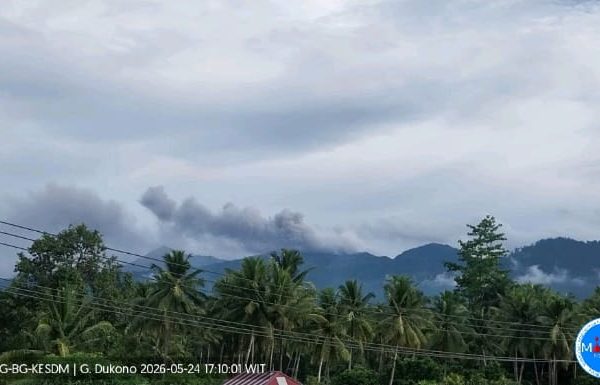 gunung_dukono_erupsi_pada_24_mei_2026-Qcur_large