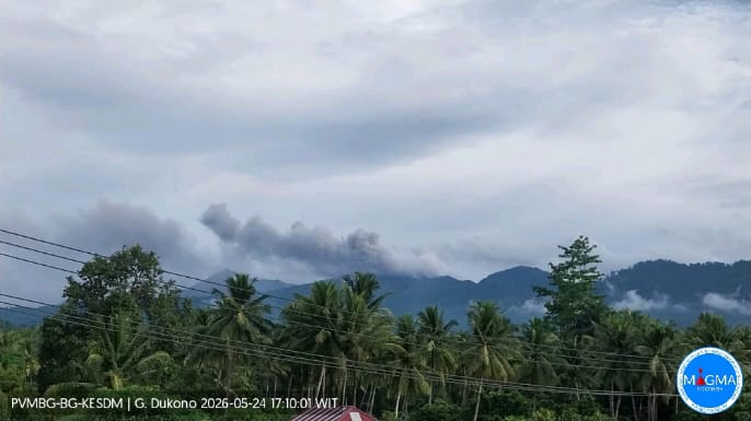 gunung_dukono_erupsi_pada_24_mei_2026-Qcur_large