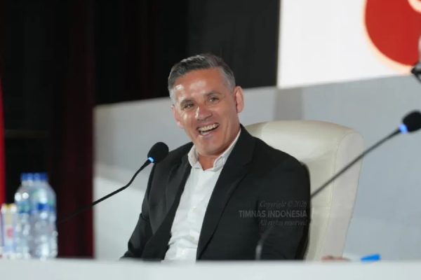 john_herdman_mengaku_sudah_mendekati_16_pemain_diaspora_yang_potensial_membela_timnas_indonesia-kwuU_large