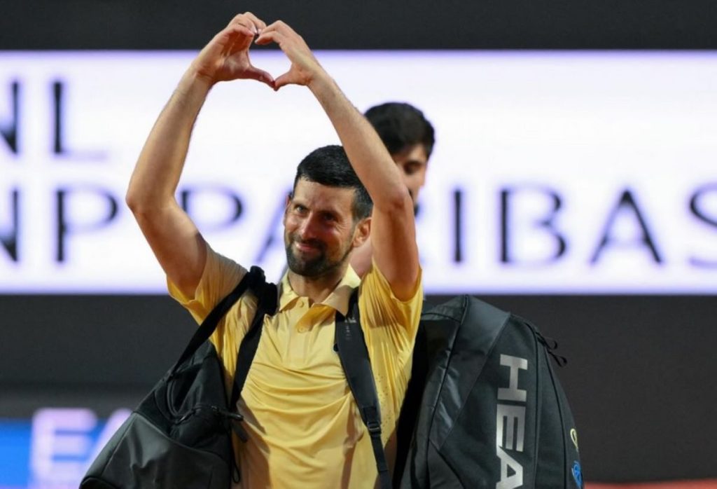 novak_djokovic-Hyxq_large