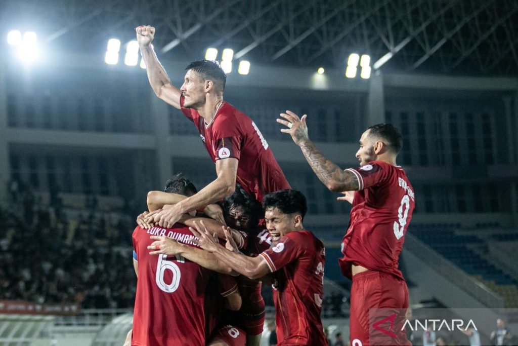 persis-solo-menang-atas-dewa-united-160526-yud-6A