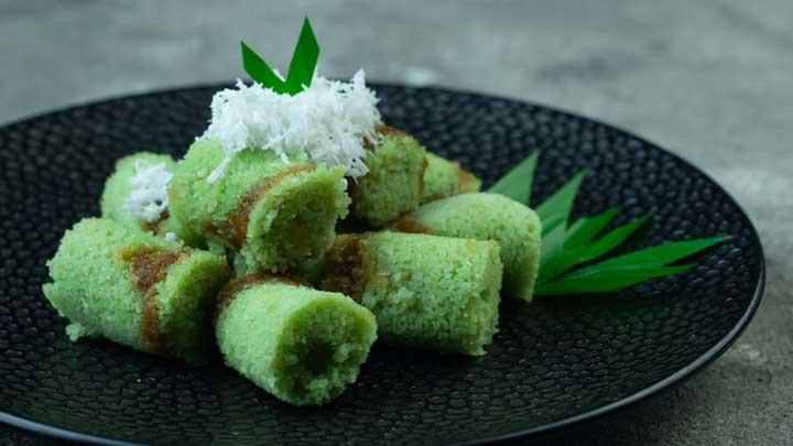 Bahaya Kesehatan Kue Putu Dikukus Menggunakan Pipa PVC
