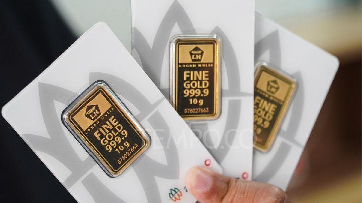Antam Gold Prices Slide Further to Rp2,668,000 per Gram