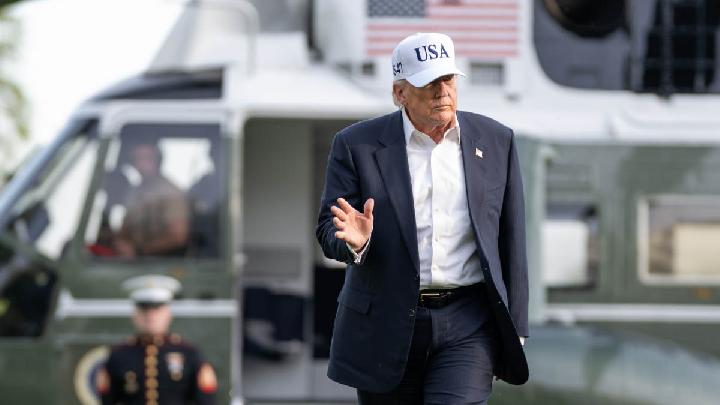 Trump Unveils Interim Air Force One, Gifted from Qatar