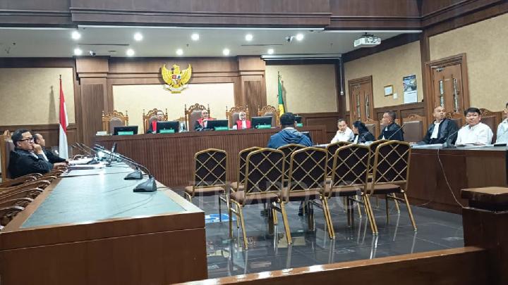 3 Pejabat Bea Cukai Penerima Suap Impor Disidang Pekan Depan