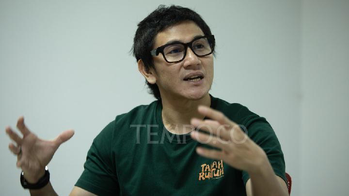 Topics Covered: Vino G. Bastian Ungkap Alasan Bergabung di Film Tanah Runtuh