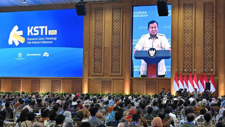 Prabowo Beri Materi selama 5 Jam kepada Dosen dan Rektor