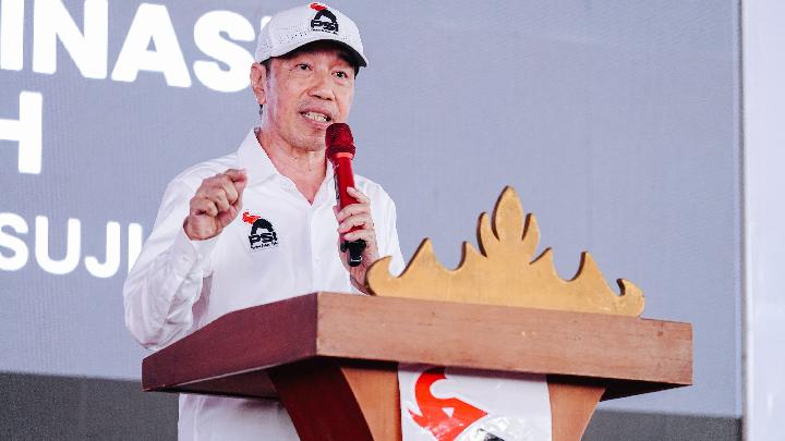 Penjelasan PSI soal Jokowi Letakkan Kaki di Atas Kepala Kerbau