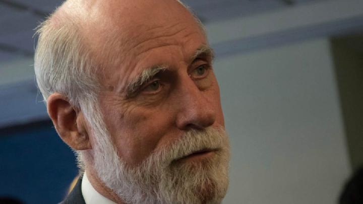 Main Agenda: Bapak Internet Vinton Cerf Pensiun dari Google