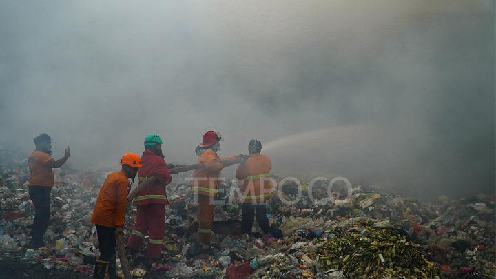 Jatiwaringin Landfill Fire: Walhi Slams Systemic Failures