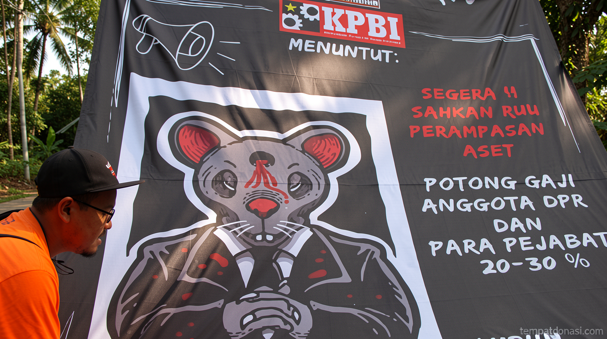 PDIP Gugat Zulfan Lindan dan Kilas Balik Demo Agustus 2025