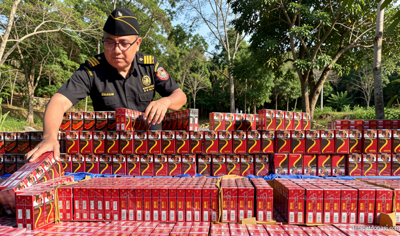 Purbaya Ingin Tambahan Layer Cukai Rokok Berlaku Tahun Ini