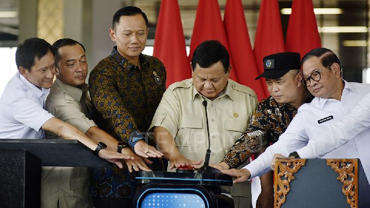 Prabowo Praises Pramono Anung as a ‘Great Governor’