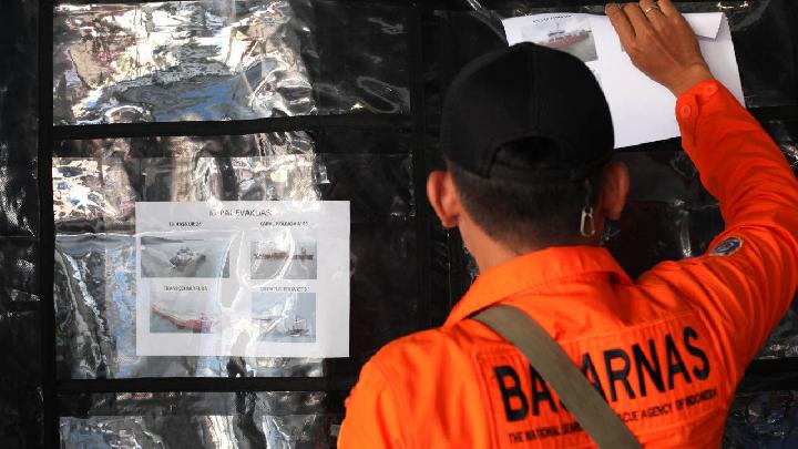 Three Facts on the Search for Missing Journalists Near Anak Krakatau