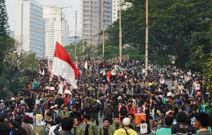 Jakarta Police: 3 Suspects Paid Children to Join August Protest