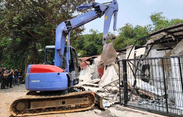 DPR Raid Leads to Demolition at Cibinong Prison