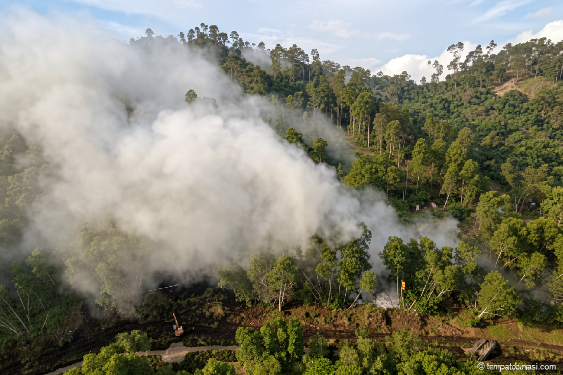 Indonesia Steps Up Forest Fire Response as September Becomes ‘Battleground’