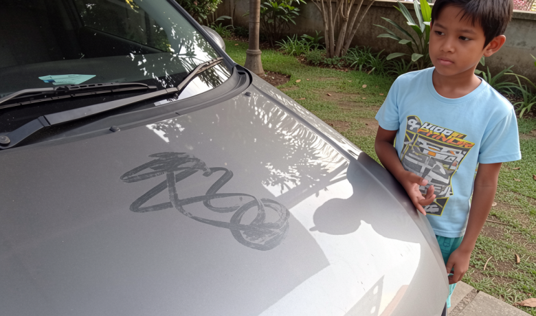 How to Remove Volcanic Ash from Vehicles Without Scratches